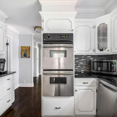 Spacious, Luxury Renovated Home With 4 Kings, Firepit Glen Ellyn Luaran gambar