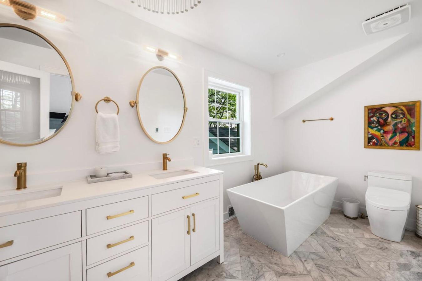 Spacious, Luxury Renovated Home With 4 Kings, Firepit Glen Ellyn Luaran gambar